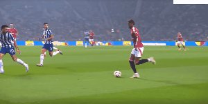 1727995678437052778.gif mun 07.gif